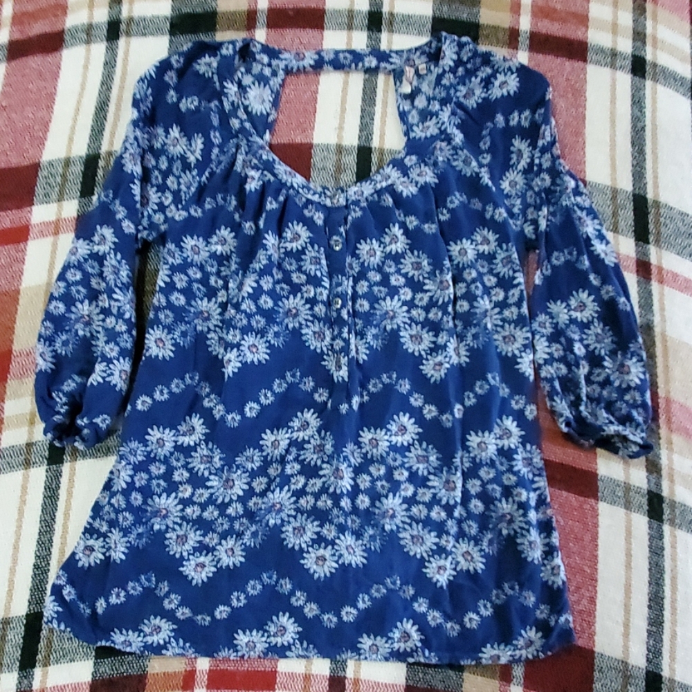 Floral top